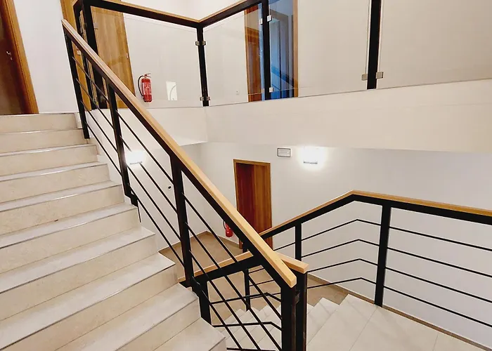 Apartment Hlucha Basta S Vnitrnim Bazenem Ceske Budejovice